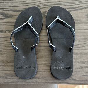 Barbary Hut Black Folding Flip Flops and storage bag